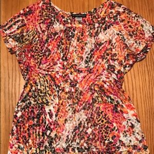 Multi color scrub top